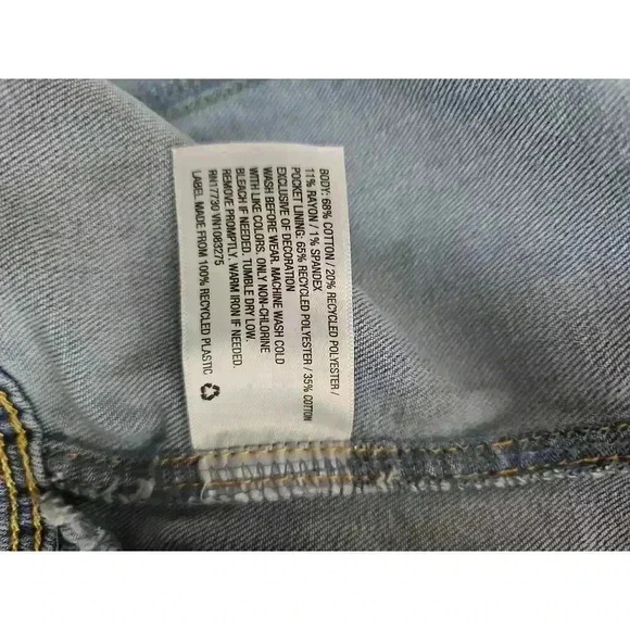 Cat And Jack Light Blue Long Sleeve Button Up Chest Pockets Denim Jacket - Picture 7 of 7